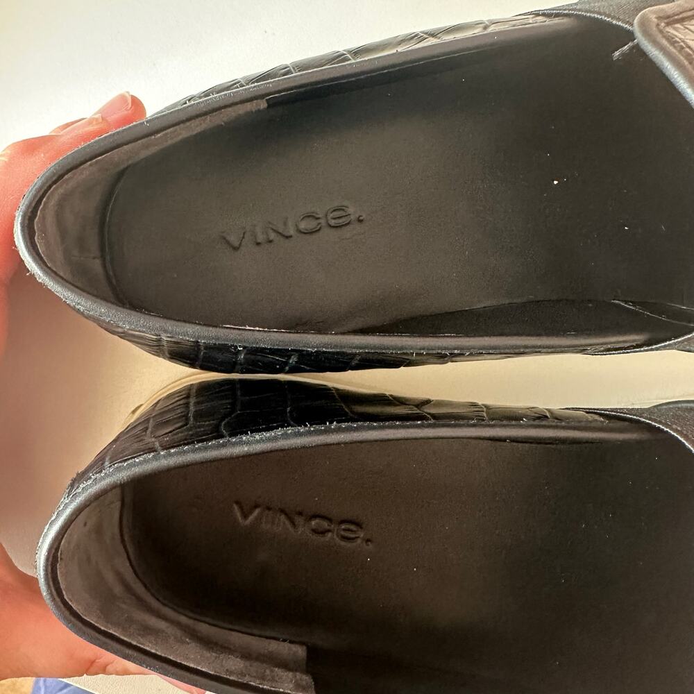 Vince Preston Croc-Embossed Leather Slip-On Sneakers Size 8.5 Black Casual - Picture 7 of 10
